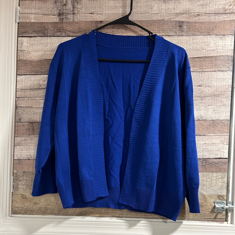 NWOT NE PEOPLE Cardigan